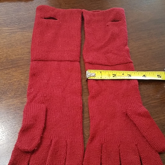 Burgandy Glove & Winter Head Wrap Set - Picture 8 of 8